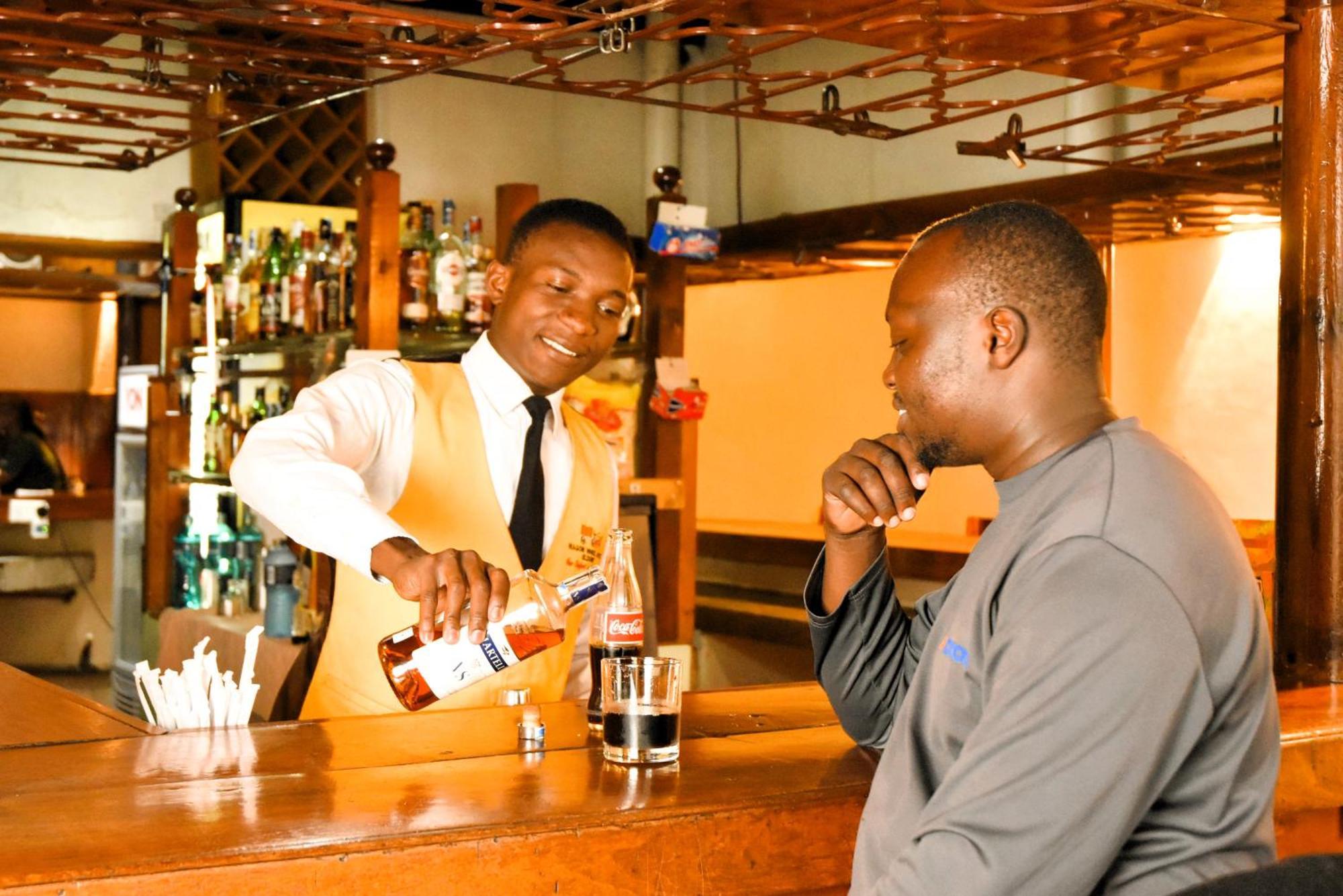 Wagon Wheel Hotel Eldoret Exterior foto
