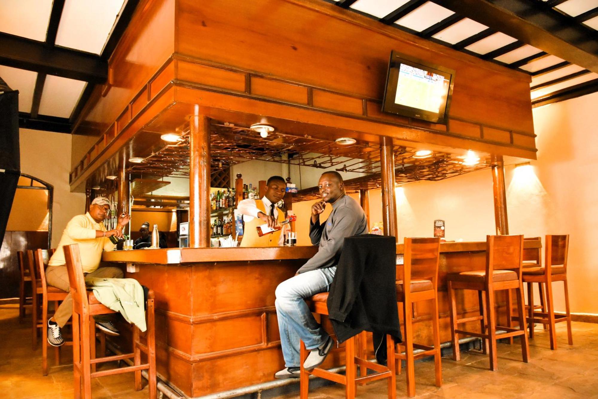 Wagon Wheel Hotel Eldoret Exterior foto